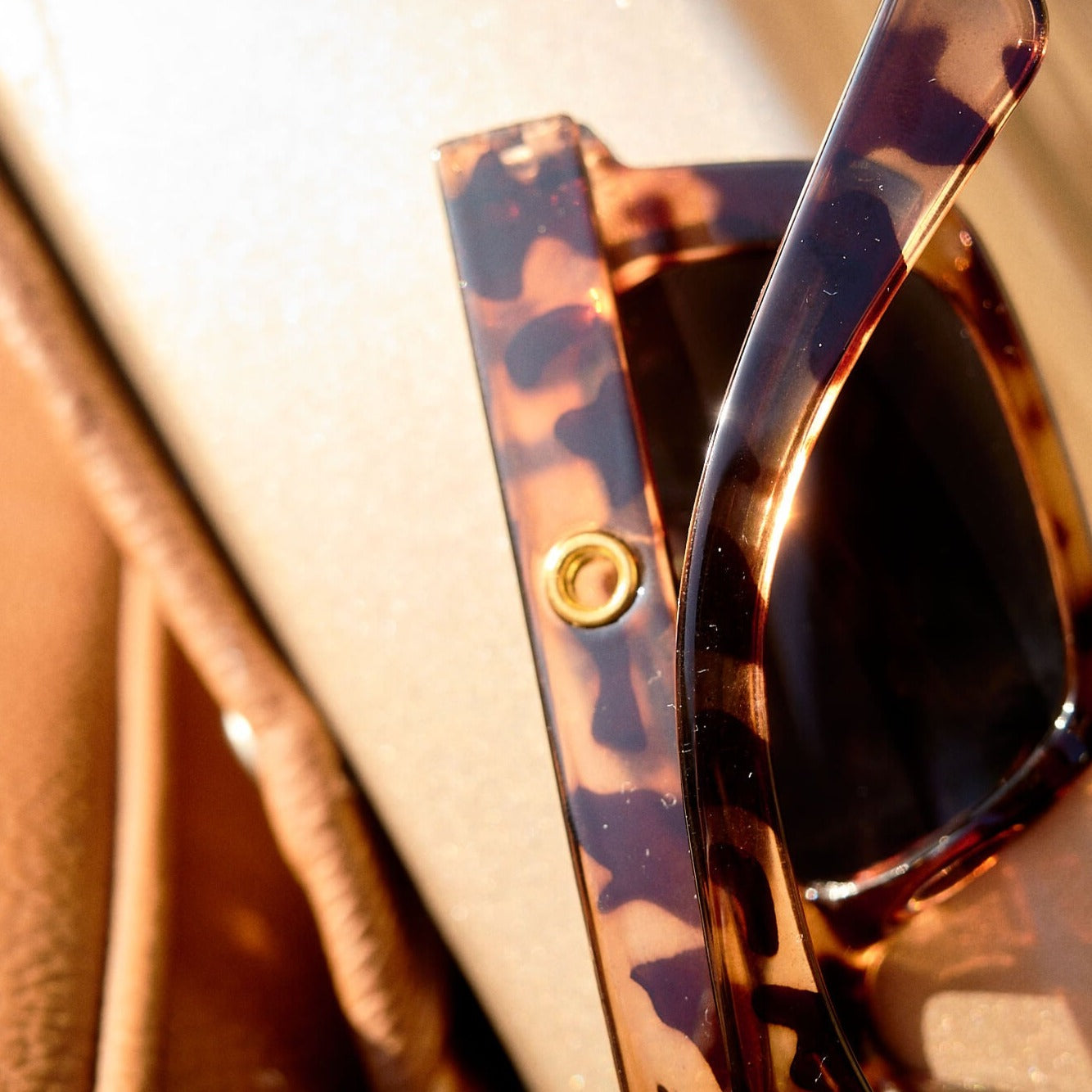 Prisma Vintage Tortoise - Dark Grey